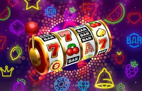 Mobile phone showing 360 apk Casino slot game interface